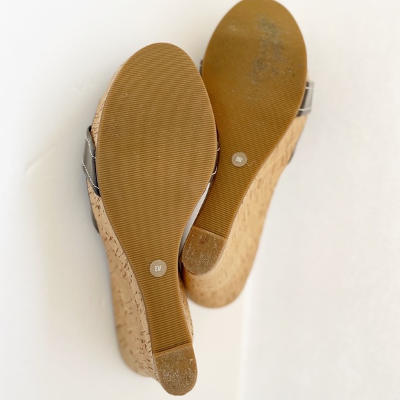 Marc Fisher Brown Cork Platform Wedge Sandals Sz 8 - Picture 9 of 9